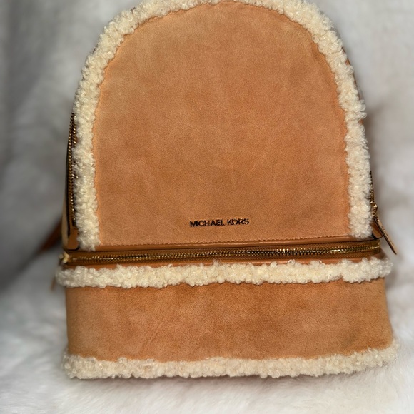 Michael Kors Camel Shearling Backpack New in Packaging - Picture 6 of 12